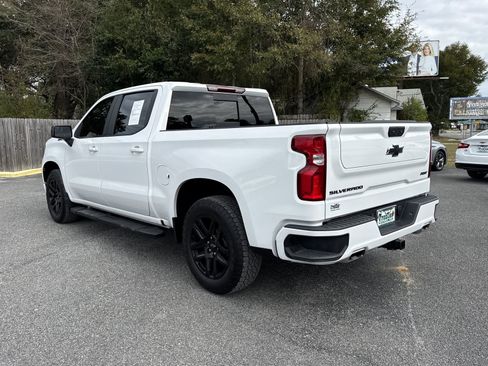 Used 2024 Chevrolet Silverado 1500 RST AWD/4WD image 3