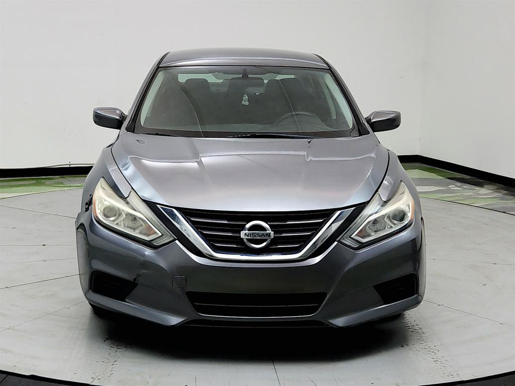 Used 2016 Nissan Altima 2.5 S w/ Power Driver Seat Package FWD image 2