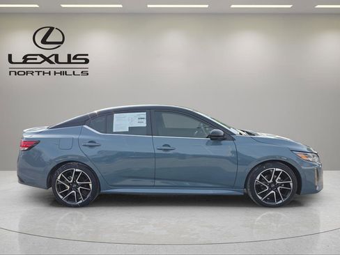 Used 2024 Nissan Sentra SR image 5