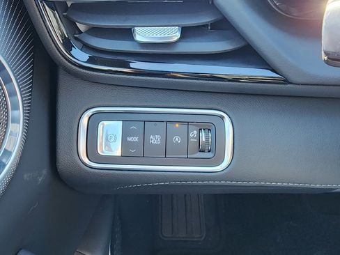 New 2026 Buick Enclave Avenir image 19