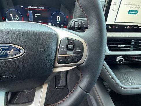 New 2026 Ford Explorer Active image 28