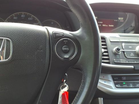 Used 2014 Honda Accord Sport image 10