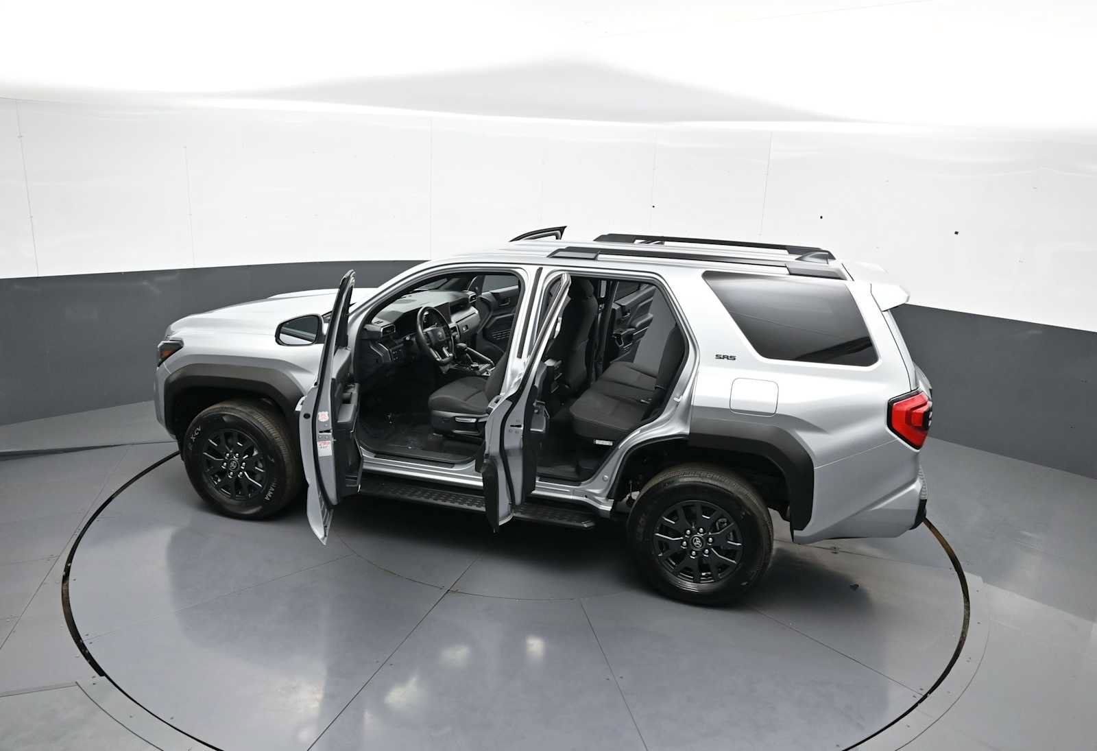 Used 2025 Toyota 4Runner SR5 AWD/4WD image 44