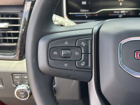 Used 2025 GMC Sierra 2500 AT4 w/ AT4 Premium Plus Package AWD/4WD image 24