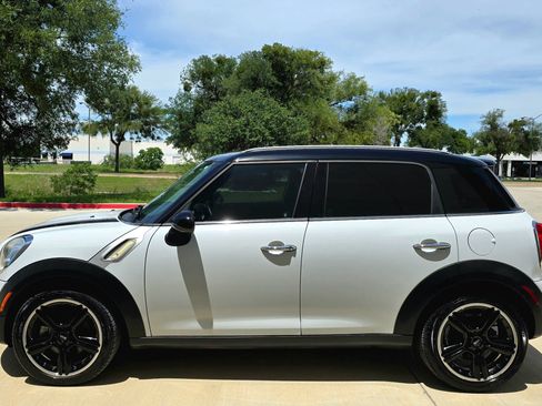 Used 2016 MINI Cooper Countryman FWD image 9
