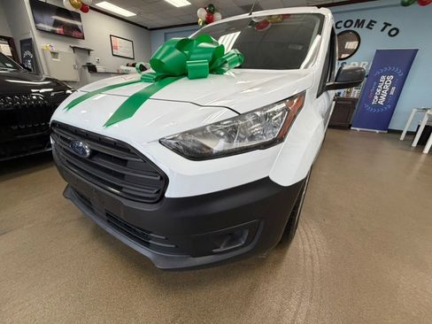 Used 2020 Ford Transit Connect XL image 12
