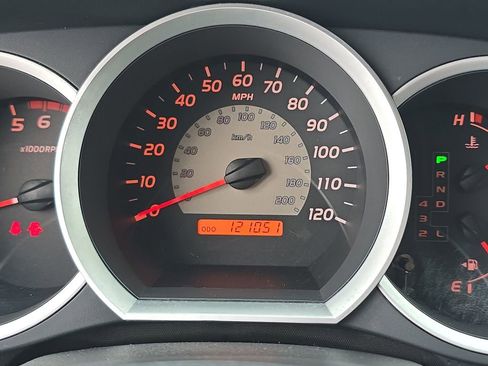 Used 2007 Toyota Tacoma PreRunner image 13