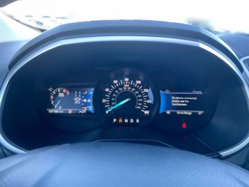 Used 2021 Ford Edge SEL w/ Cargo Accessory Package image 19