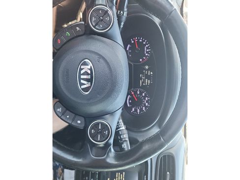 Used 2014 Kia Soul ! w/ Sun & Sound Package FWD image 7