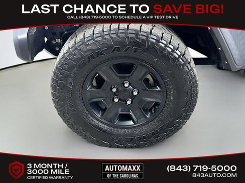 Used 2022 Jeep Gladiator Mojave w/ Cold Weather Group AWD/4WD image 8