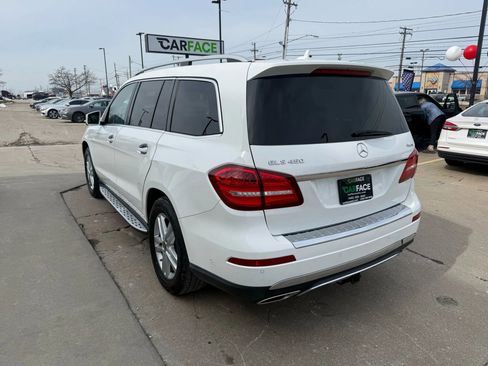 Used 2019 Mercedes-Benz GLS 450 GLS 450 4MATIC Sport Utility 4 image 9