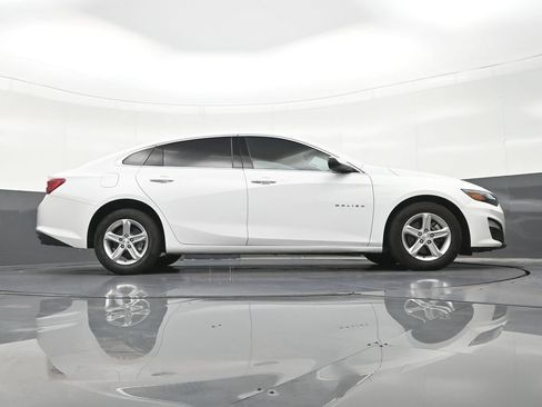 Used 2024 Chevrolet Malibu LS FWD image 28