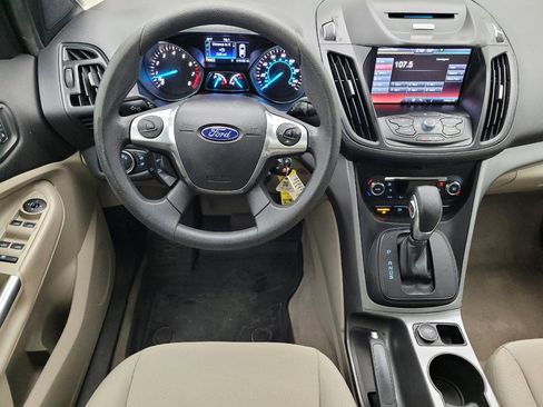 Used 2015 Ford Escape SE w/ Equipment Group 201A image 22