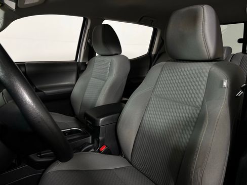 Certified 2022 Toyota Tacoma SR image 13