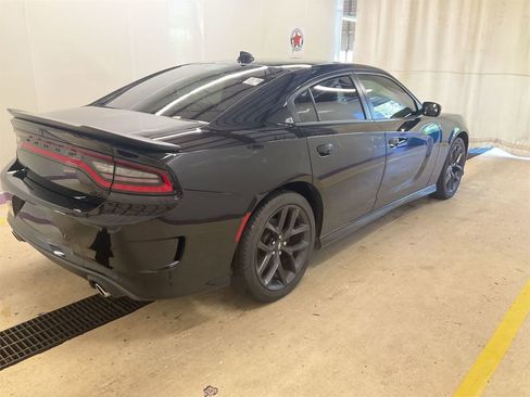 Used 2020 Dodge Charger GT w/ Plus Group RWD image 3