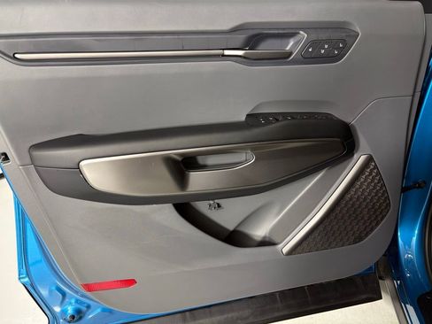 New 2026 Kia EV9 Wind image 14