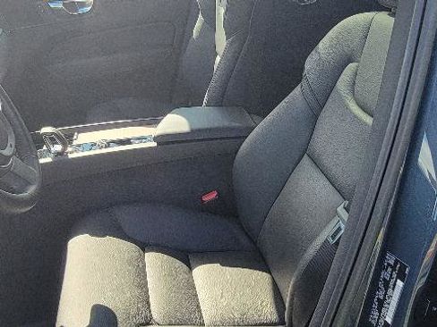 Used 2023 Volvo XC60 B5 Plus w/ Climate Package image 8