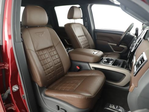 Used 2021 Nissan Titan Platinum Reserve w/ Off Road Protection Package image 17