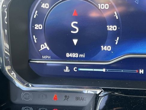 Used 2025 Chevrolet Silverado 1500 RST image 18