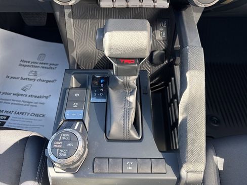 New 2025 Toyota Tacoma TRD Off-Road image 19