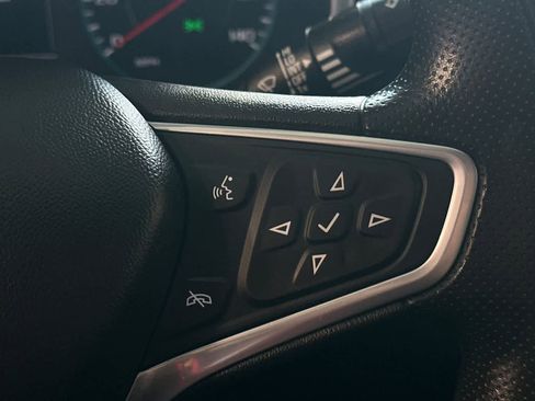 Used 2022 Chevrolet Malibu LT FWD image 27