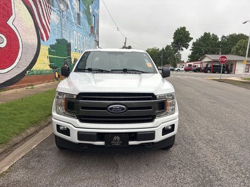 Used 2018 Ford F150 XLT w/ Equipment Group 302A Luxury AWD/4WD image 11