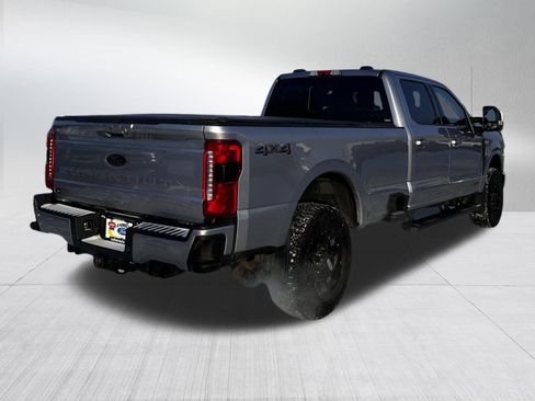 Used 2024 Ford F350 Lariat w/ Black Appearance Package image 7