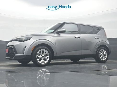 Used 2024 Kia Soul LX w/ Option Group 015 image 29