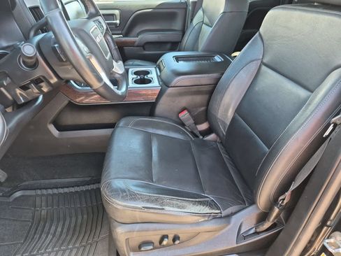 Used 2018 GMC Sierra 1500 SLT w/ Black Pack AWD/4WD image 16