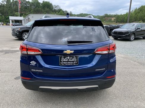 Used 2022 Chevrolet Equinox Premier FWD image 12