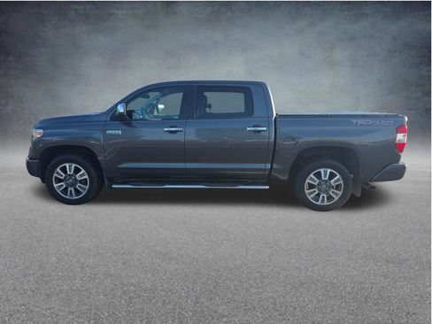 Used 2018 Toyota Tundra Platinum AWD/4WD image 11