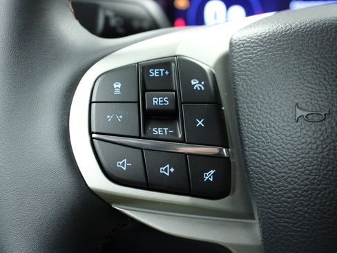 New 2026 Ford Explorer Active image 21