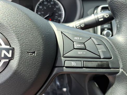 Used 2024 Nissan Kicks S FWD image 15