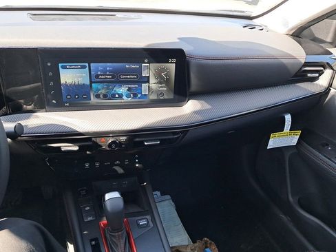 New 2025 Nissan Kicks SR image 20