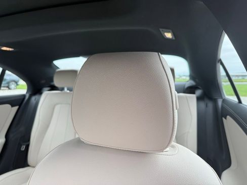 Used 2025 Mercedes-Benz CLA 250 4MATIC image 29