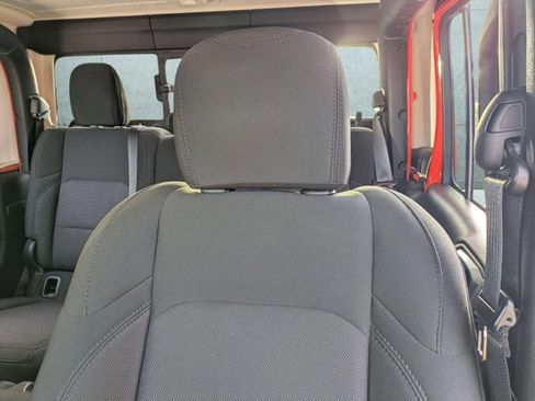 Used 2020 Jeep Gladiator Sport w/ Quick Order Package 24S image 14