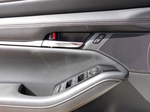 Certified 2025 MAZDA MAZDA3 s image 12