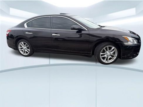 Used 2010 Nissan Maxima 3.5 S FWD image 4