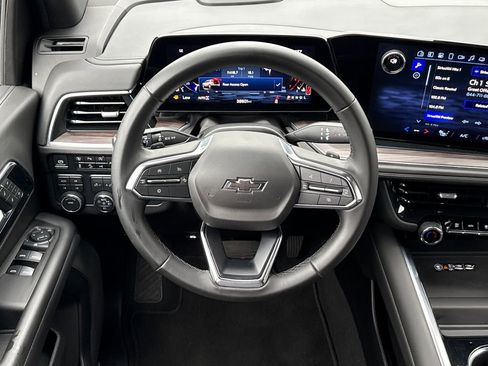 Certified 2025 Chevrolet Tahoe Z71 image 26