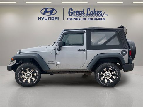 Used 2013 Jeep Wrangler Sport image 2
