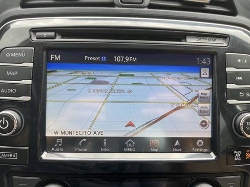 Used 2018 Nissan Maxima SR image 14