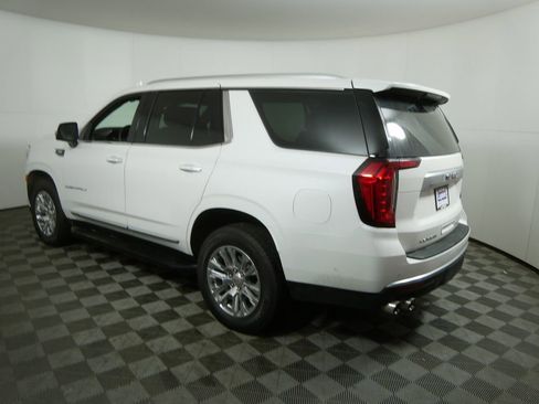 Used 2023 GMC Yukon Denali image 6