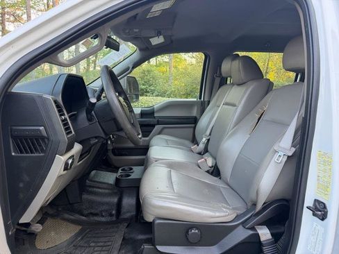 Used 2018 Ford F450 XL w/ Power Equipment Group AWD/4WD image 21