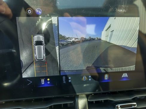 New 2026 Chevrolet Equinox ACTIV w/ Convenience Package III image 27