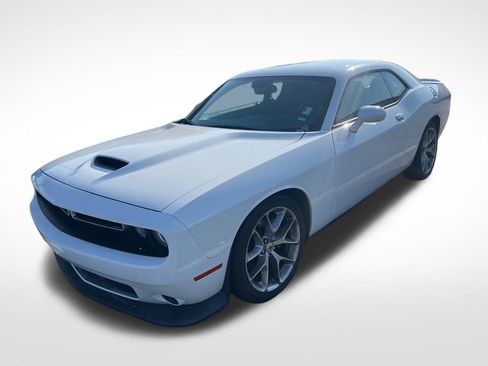 Used 2022 Dodge Challenger GT image 1