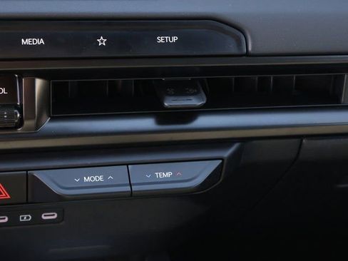 New 2027 Kia Telluride SX Prestige X-Pro image 31