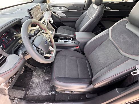 New 2026 Ford Explorer ST w/ Sun And Sound Package AWD/4WD image 16