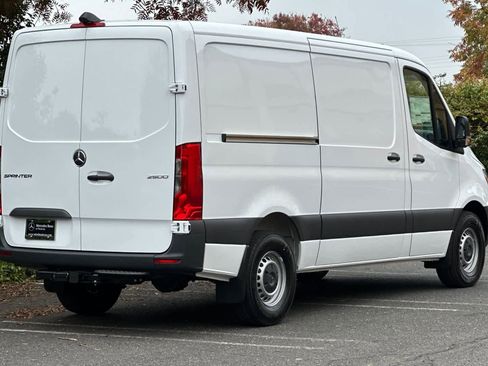 New 2026 Mercedes-Benz Sprinter 2500 image 3