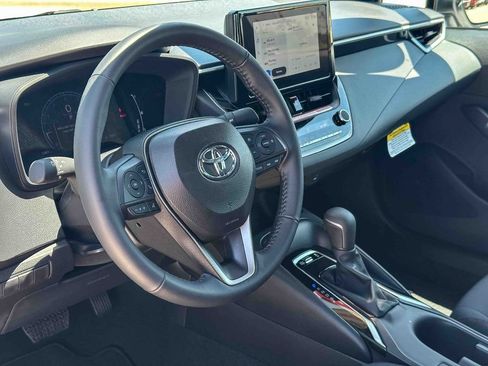 Used 2026 Toyota Corolla SE FWD image 12