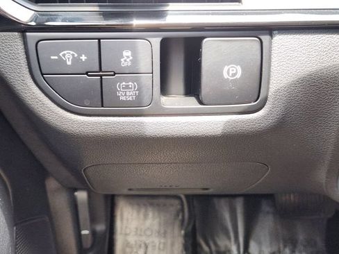Certified 2026 Kia Sportage S AWD/4WD image 23